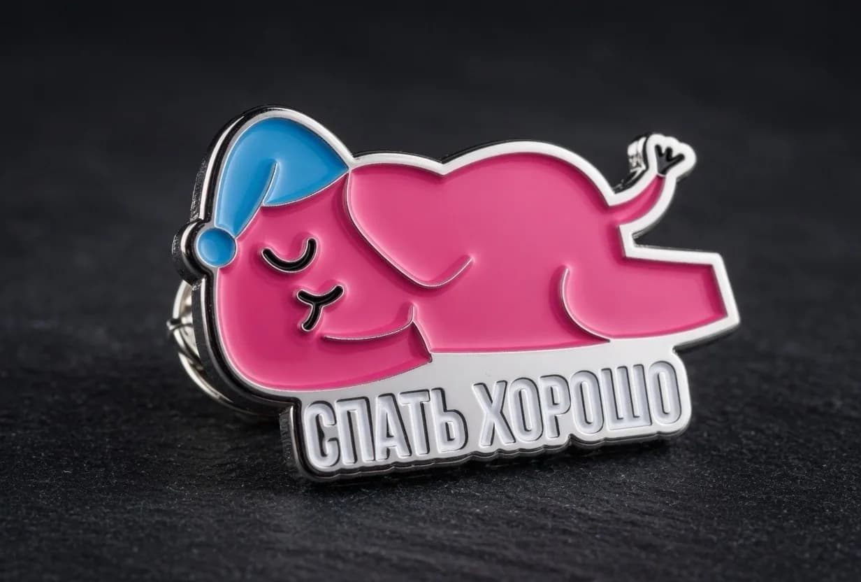 Значок с мягкой эмалью — фигурный персонаж